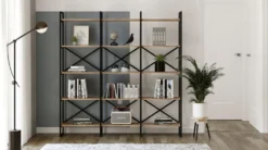 Casa Padrino Luxus Regalschrank mit Massivholz Regalen Schwarz / Naturfarben 170 x 30 x H. 175 cm - Bücherschrank - Wohnzimmer Schrank - Büro Schrank - Wohnzimmer Möbel - Büro Möbel - Luxus Möbel