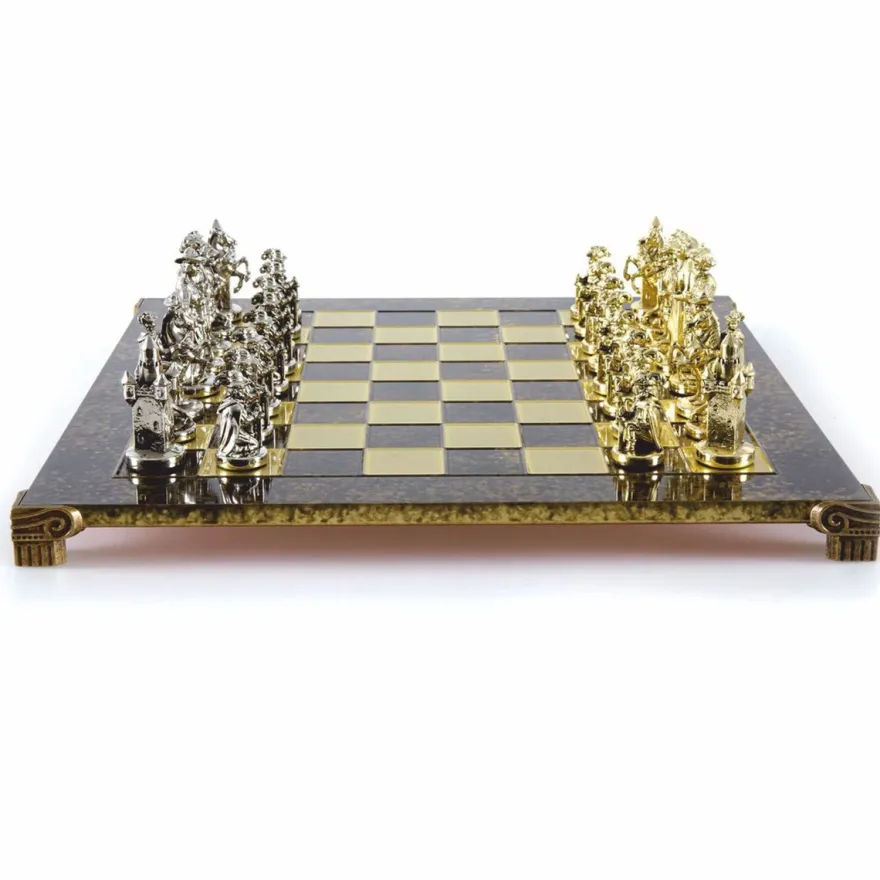 Casa Padrino Luxus Ritter Schach Set Bronze / Gold / Silber 44 x 44 cm - Mittelalterliches Schachspiel