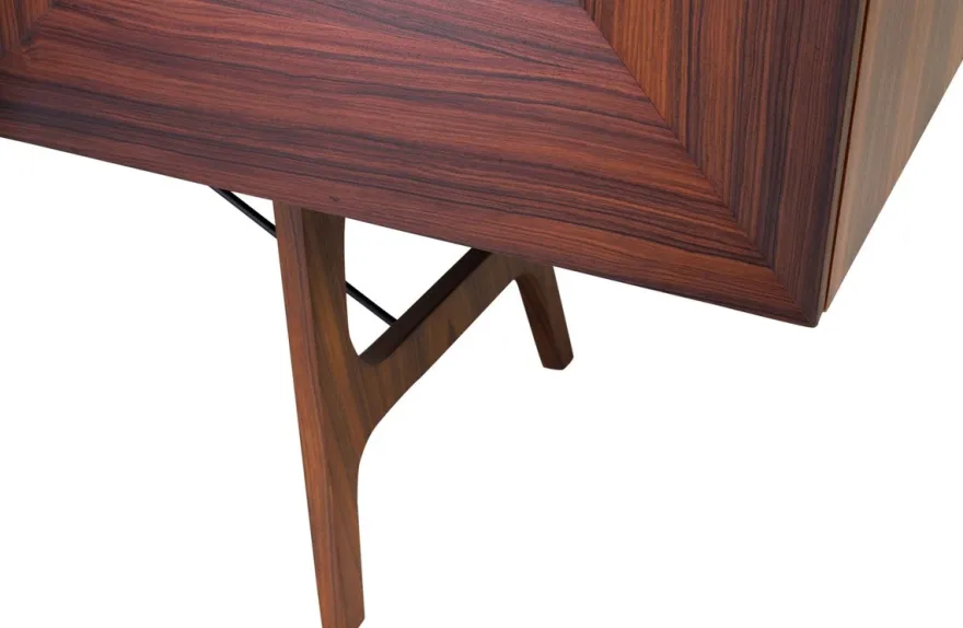 Casa Padrino Luxus Rosenholz Sideboard mit 2 Türen und 3 Schubladen Braun 200 x 50 x H. 90 cm - Luxus Qualität