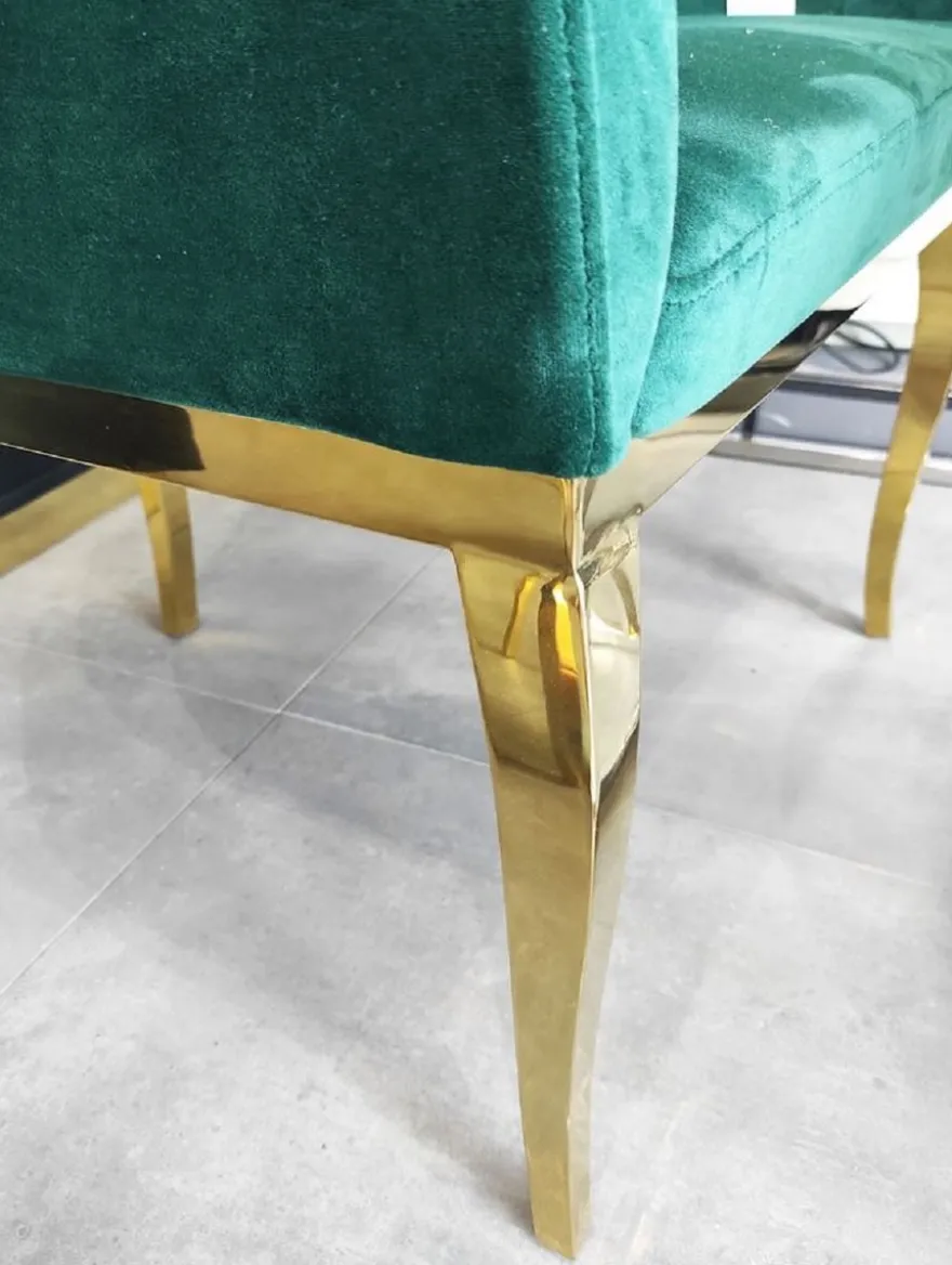 Casa Padrino Luxus Samt Sessel Grün / Gold 78 x 55 x H. 59 cm - Wohnzimmer Sessel - Hotel Sessel - Wohnzimmer Möbel - Luxus Möbel - Wohnzimmer Einrichtung - Luxus Einrichtung - Möbel Luxus