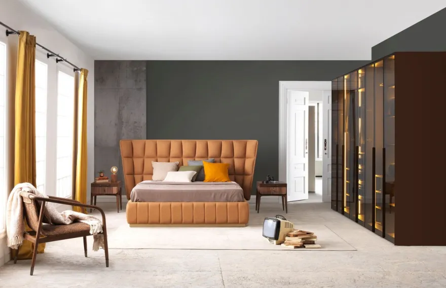 Casa Padrino Luxus Schlafzimmerschrank Dunkelbraun 360 x 62 x H. 230 cm - Beleuchteter Kleiderschrank mit 8 Glastüren - Schlafzimmer Möbel - Hotel Möbel - Luxus Möbel