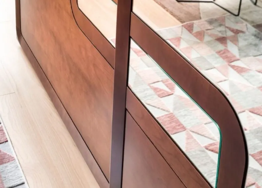 Casa Padrino Luxus Schlafzimmerschrank Braun 295 x 67 x H. 250 cm - Edler Massivholz Kleiderschrank mit 2 Schiebetüren - Schlafzimmer Möbel - Luxus Qualität - Made in Italy