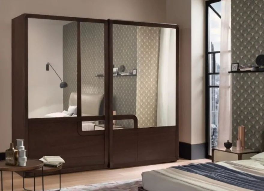 Casa Padrino Luxus Schlafzimmerschrank Braun 295 x 67 x H. 250 cm - Edler Massivholz Kleiderschrank mit 2 Schiebetüren - Schlafzimmer Möbel - Luxus Qualität - Made in Italy
