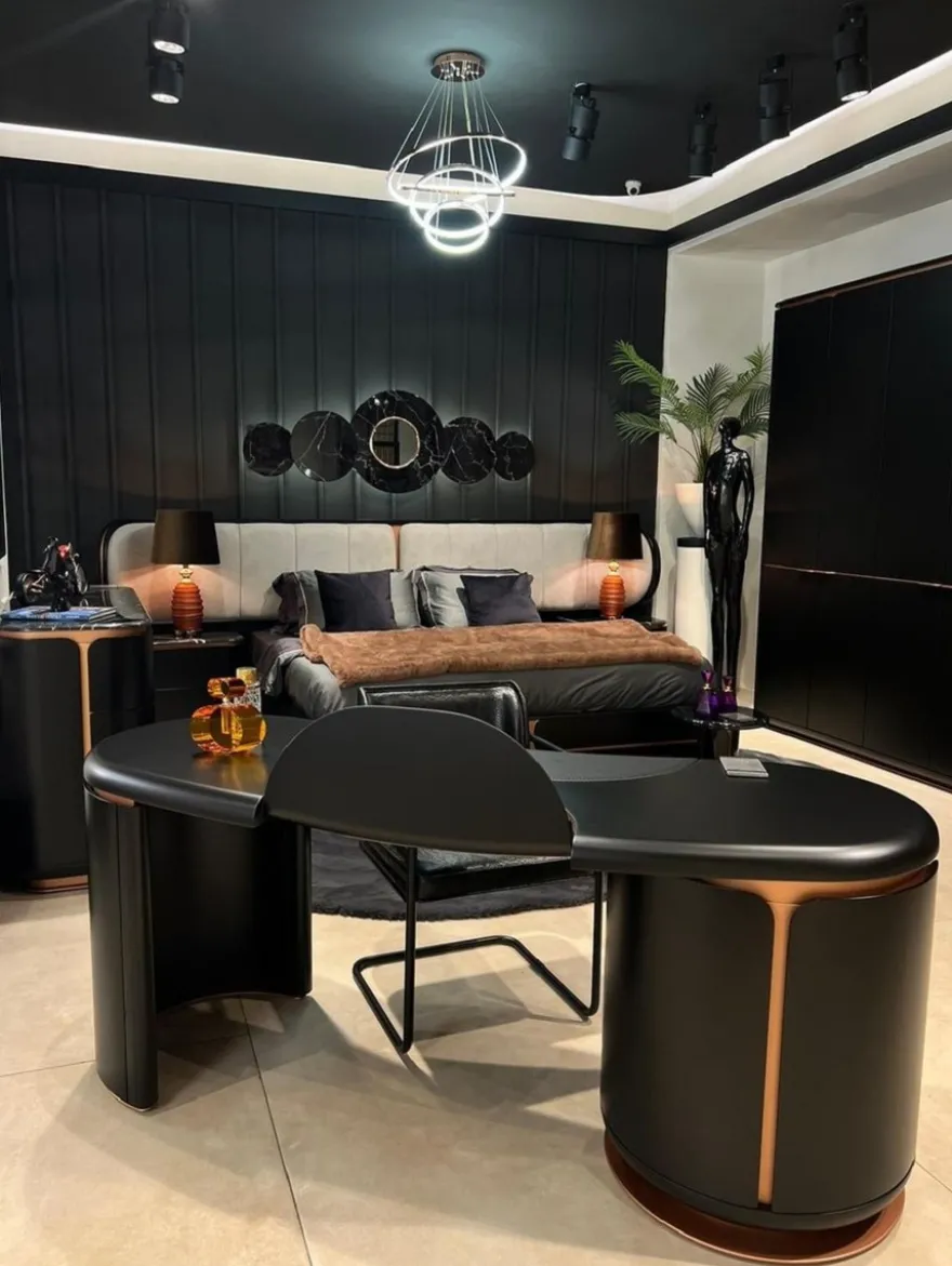 Casa Padrino Luxus Schlafzimmerschrank Schwarz / Kupfer 280 x 62 x H. 238 cm - Massivholz Kleiderschrank mit 6 Türen - Schlafzimmer Möbel - Hotel Möbel - Luxus Möbel
