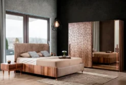 Casa Padrino Luxus Schlafzimmerschrank Braun / Kupferfarben 260 x 70 x H. 220 cm - Massivholz Kleiderschrank mit 2 Schiebetüren - Luxus Schlafzimmer Möbel
