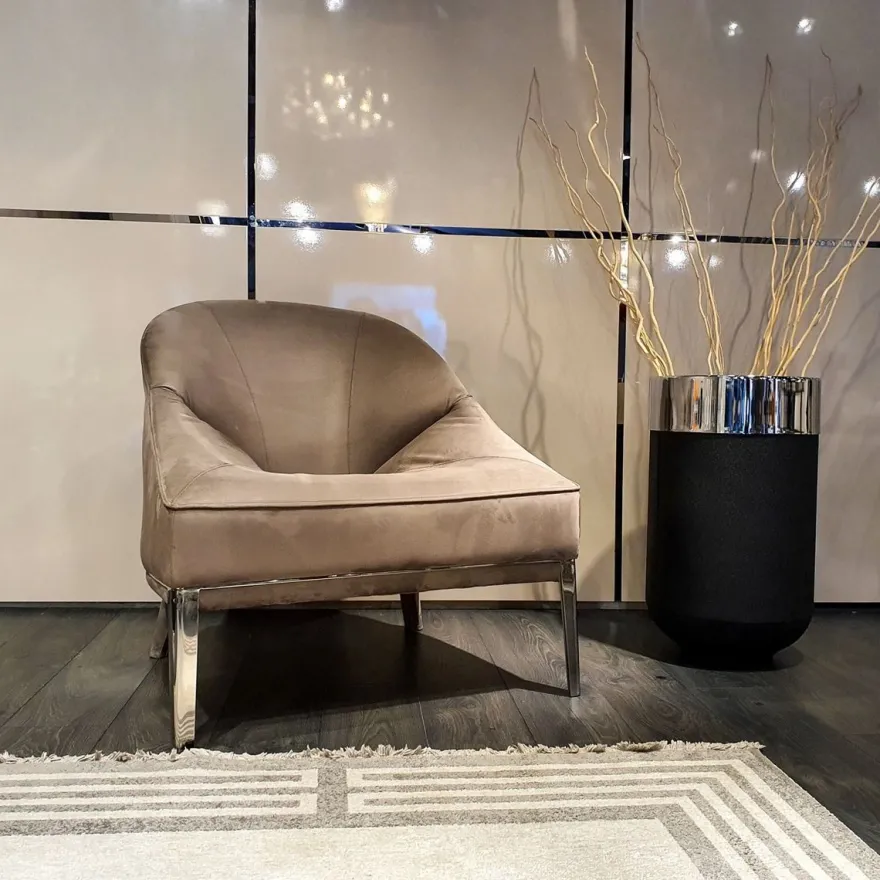 Casa Padrino Luxus Sessel Braun / Silber 85 x 88 x H. 90 cm - Wohnzimmer Sessel - Wohnzimmer Möbel - Luxus Kollektion