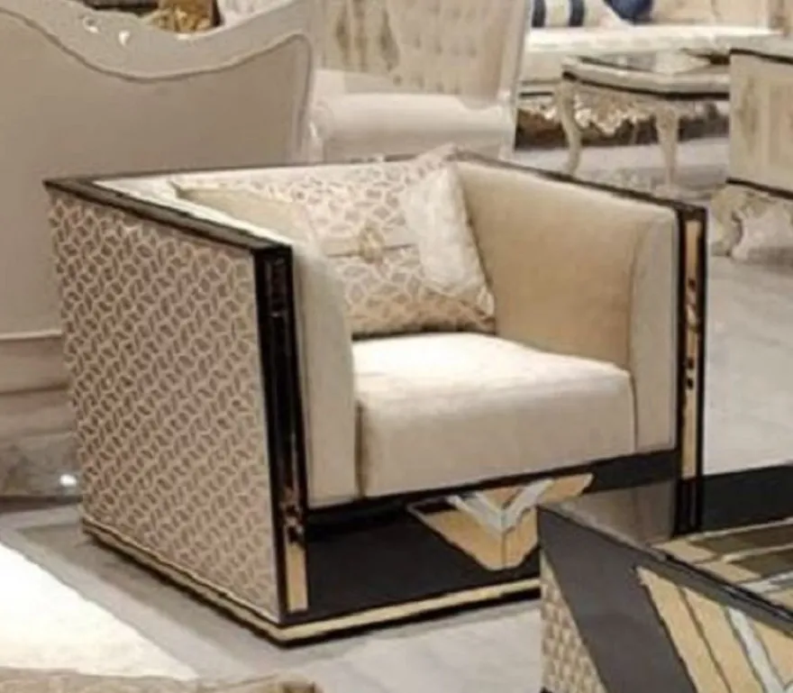 Casa Padrino Luxus Sessel Gold / Schwarz - Wohnzimmer Sessel - Hotel Sessel - Wohnzimmer Möbel - Hotel Möbel - Luxus Möbel - Wohnzimmer Einrichtung - Luxus Einrichtung
