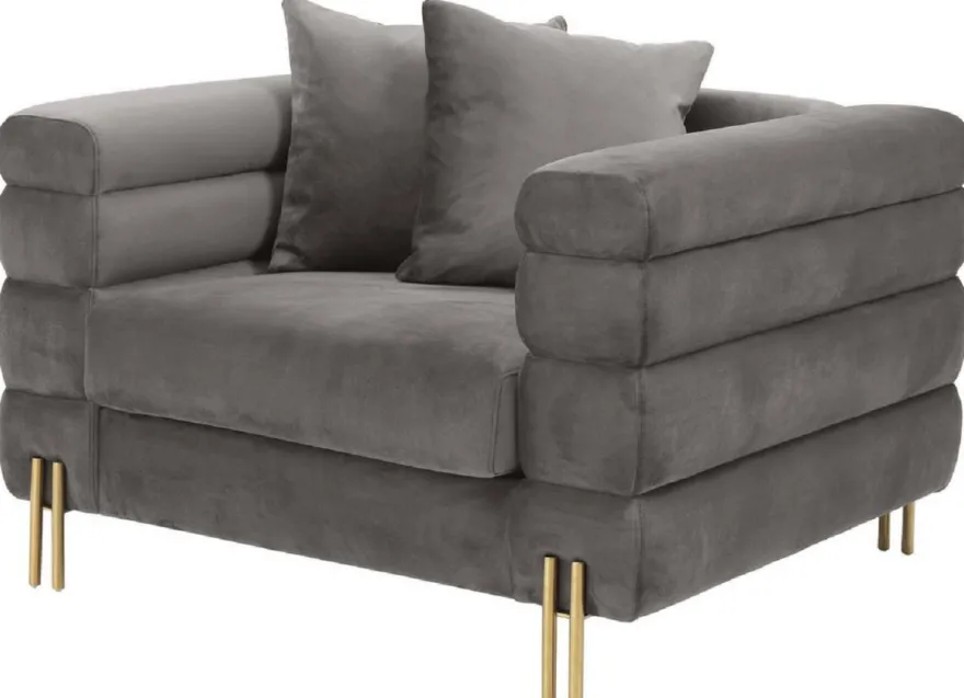 Casa Padrino Luxus Sessel Grau / Messingfarben 109 x 97 x H. 68 cm - Wohnzimmer Sessel mit edlem Samtstoff - Luxus Möbel