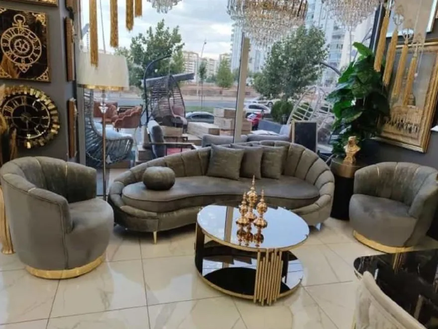Casa Padrino Luxus Sessel Grau / Gold 75 x 70 x H. 80 cm - Wohnzimmer Sessel - Hotel Sessel - Wohnzimmer Möbel - Hotel Möbel - Luxus Möbel - Wohnzimmer Einrichtung - Luxus Einrichtung