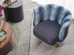 Casa Padrino Luxus Sessel Lila / Mehrfarbig / Gold 85 x 80 x H. 70 cm - Wohnzimmer Sessel - Hotel Sessel - Wohnzimmer Möbel - Hotel Möbel - Luxus Möbel - Luxus Einrichtung