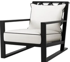 Casa Padrino Luxus Sessel mit Kissen Mattschwarz / Weiß 70 x 88 x H. 78 cm - Sessel aus hochwertigen strapazierbarem Aluminium - Wohnzimmermöbel - Gartenmöbel - Gastronomie Möbel