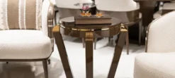 Casa Padrino Luxus Sessel Weiß / Grau / Braun - Wohnzimmer Sessel - Hotel Sessel - Wohnzimmer Möbel - Hotel Möbel - Luxus Möbel