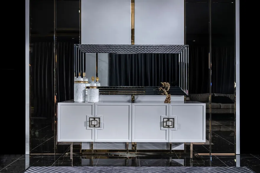 Casa Padrino Luxus Sideboard Weiß / Gold 210 x 50 x H. 85 cm - Edler Massivholz Schrank mit 4 Türen - Luxus Möbel - Luxus Einrichtung