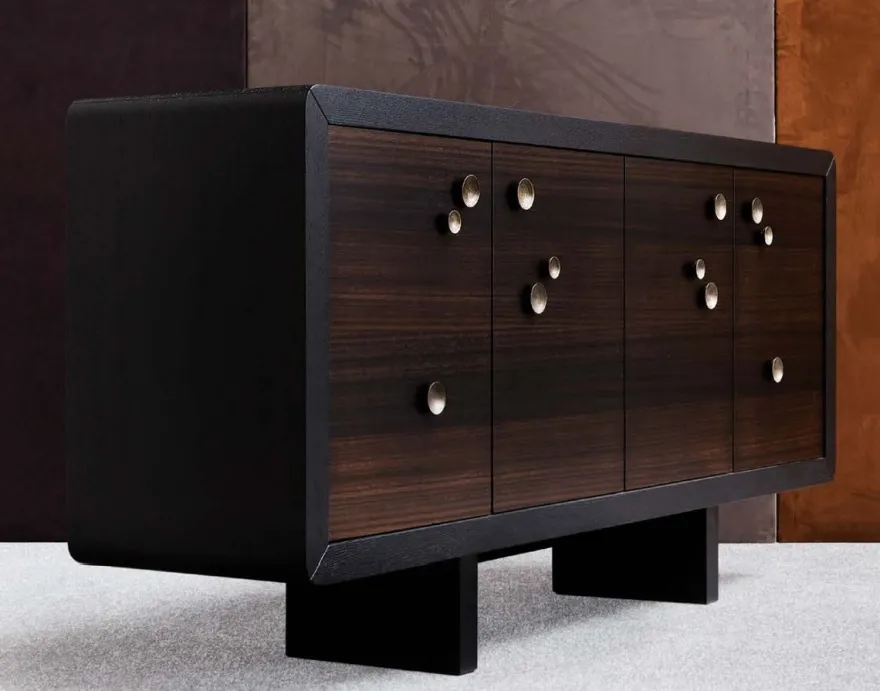 Casa Padrino Luxus Sideboard Schwarz / Dunkelbraun 191 x 46 x H. 91 cm - Massivholz Schrank mit 4 Türen - Wohnzimmer Möbel - Hotel Möbel - Luxus Kollektion