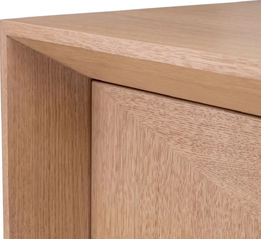 Casa Padrino Luxus Sideboard Naturfarben / Messing 180 x 50 x H. 80,5 cm - Eichenfurnier Schrank mit 4 Türen - Luxus Möbel - Hotel Möbel - Luxus Einrichtung