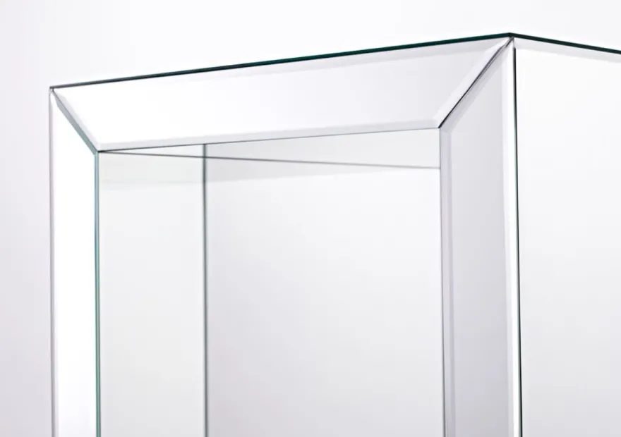 Casa Padrino Luxus Spiegelglas Beistelltisch im Würfel Design 46 x 46 x H. 48 cm - Designer Wohnzimmermöbel