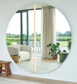 Casa Padrino Luxus Spiegel 200 x 3,5 x H. 200 cm - Runder Wandspiegel mit LED Streifen - Wohnzimmer Hotel Restaurant Boutique Spiegel