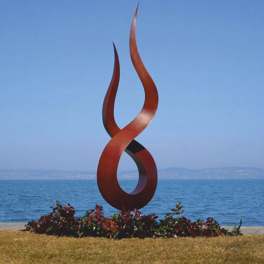 Casa Padrino Luxus Stahl Garten Deko Skulptur Flamme Rost H. 210 cm