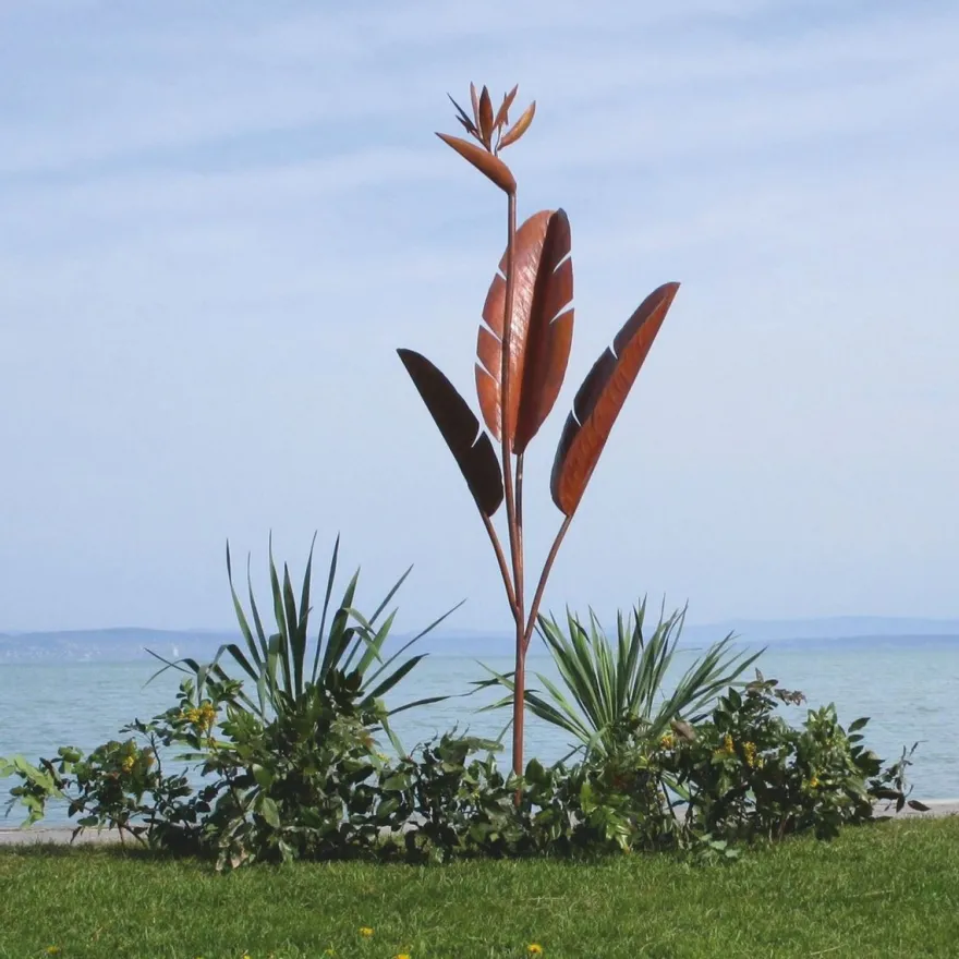 Casa Padrino Luxus Stahl Garten Deko Skulptur Pflanze Rost H. 205 cm