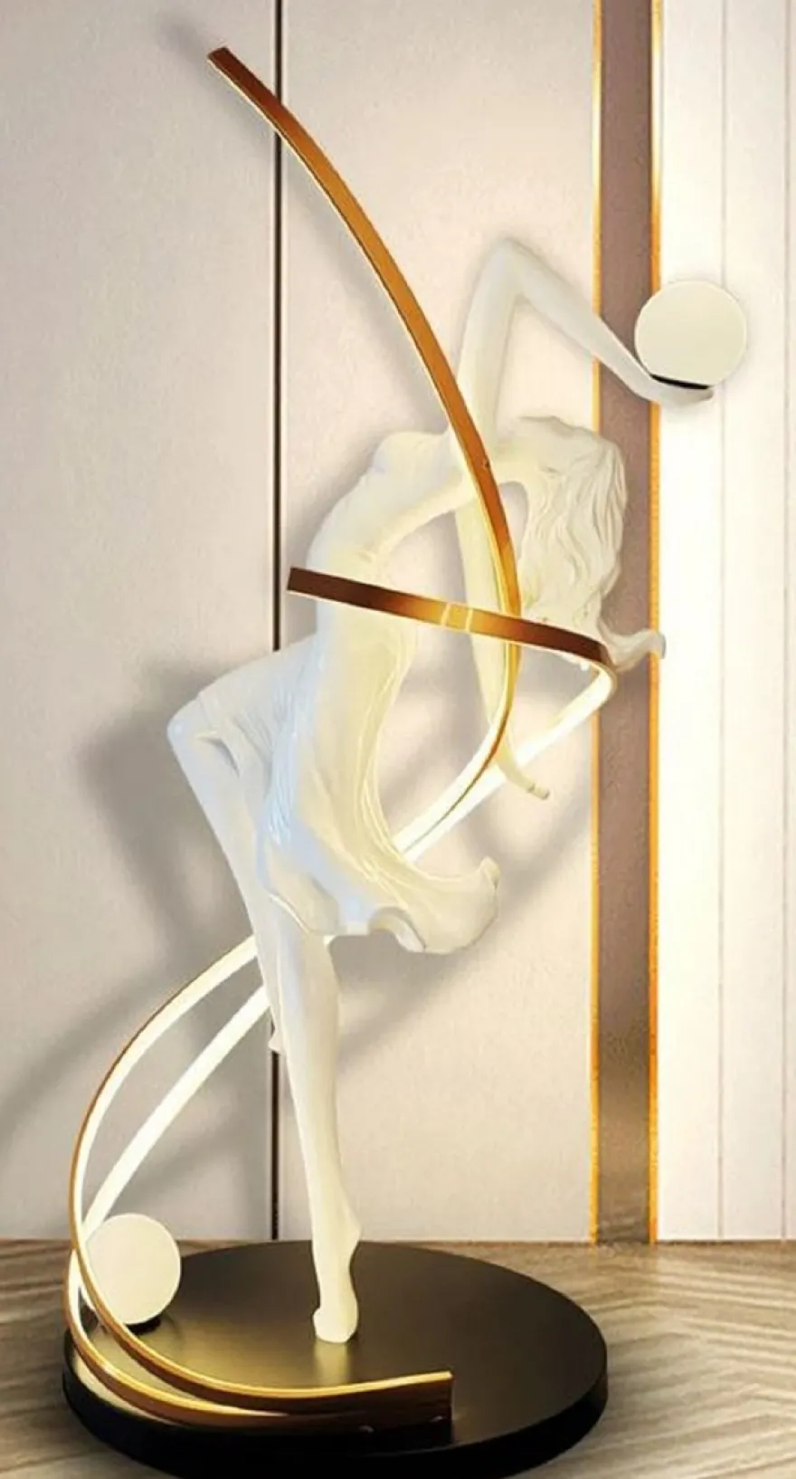 Casa Padrino Luxus Stehleuchte Tänzerin Weiß / Messing / Schwarz H. 179 cm - LED Kunstharz Stehlampe - Luxus Stehleuchten - Luxus Leuchten - Luxus Möbel - Luxus Einrichtung