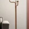 Casa Padrino Luxus Stehleuchte Kupfer / Beige 52 x 45 x H. 170 cm - Metall Stehlampe mit Glas Lampenschirmen - Luxus Stehleuchten - Luxus Qualität - Made in Italy