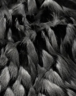 Casa Padrino Luxus Tagesdecke Schwarz / Grau 150 x 180 cm - Kunstpelz Wohndecke