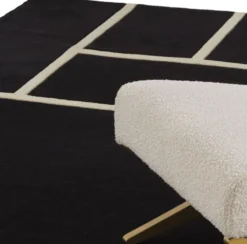 Casa Padrino Luxus Teppich Schwarz / Cremefarben 300 x 400 cm - Handgetufteter Wohnzimmer Teppich aus 100% Neuseeland Wolle - Luxus Qualität