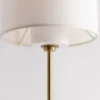 Casa Padrino Luxus Tischleuchte Antik Messing / Weiß Ø 15,9 x H. 55,9 cm - Moderne runde Tischlampe mit Lampenschirm aus Kunstseide und Marmorsockel