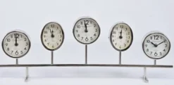 Casa Padrino Luxus Tischuhr Silber 64 x 6 x H. 24 cm - Dekorative Messing Uhr