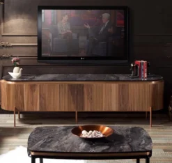 Casa Padrino Luxus TV Schrank Braun / Schwarz / Kupferfarben 208 x 48 x H. 57 cm - Fernsehschrank mit 4 Türen - Luxus Wohnzimmer Möbel