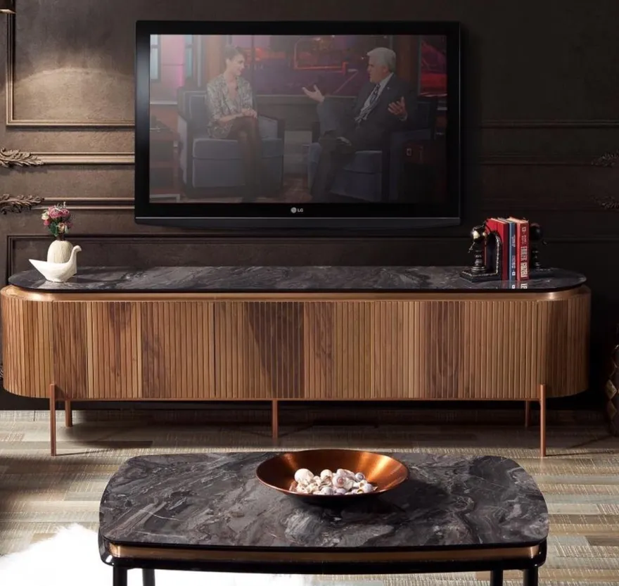 Casa Padrino Luxus TV Schrank Braun / Schwarz / Kupferfarben 208 x 48 x H. 57 cm - Fernsehschrank mit 4 Türen - Luxus Wohnzimmer Möbel