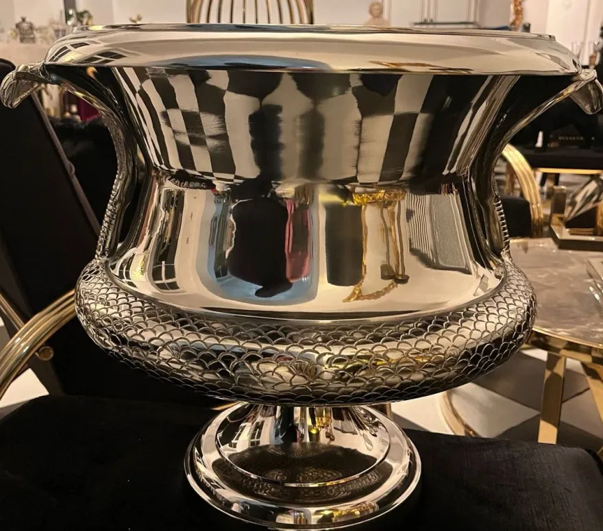 Casa Padrino Luxus Vase Cobra Schlangen Silber 59 x 47 x H. 45 cm - Prunkvolle Messing Blumenvase - Deko Vase - Deko Accessoires - Luxus Accessoires - Luxus Interior
