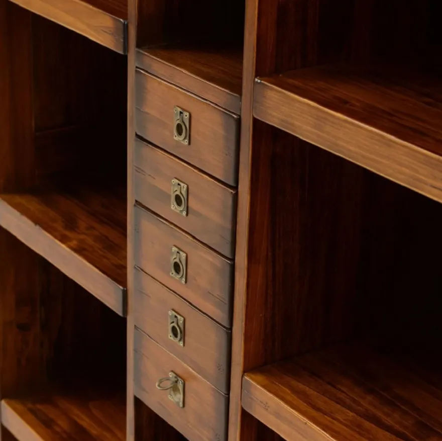 Casa Padrino Luxus Vintage Stil Bücherschrank Braun / Messing 105 x 35 x H. 169 cm - Massivholz Regalschrank - Wohnzimmer Schrank - Büro Schrank - Büro Möbel - Luxus Vintage Stil Möbel