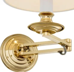 Casa Padrino Luxus Wandleuchte mit Schwenkarm Gold / Weiß 22 x 21,5 x H. 27,5 cm - Hotel & Restaurant Leuchte