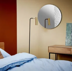 Casa Padrino Luxus Wandspiegel Ø 58 cm - Runder Spiegel mit strukturierter Oberfläche - Wohnzimmer Spiegel - Garderoben Spiegel - Luxus Qualität