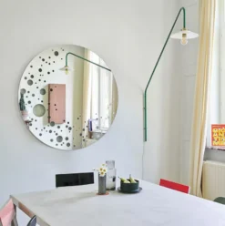 Casa Padrino Luxus Wandspiegel in Mond Optik Ø 125 cm - Runder Wohnzimmer Spiegel - Luxus Kollektion