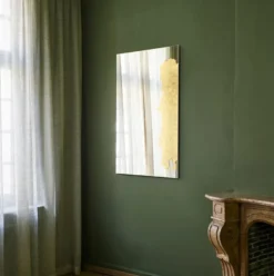 Casa Padrino Luxus Wandspiegel Gold 80 x 2,5 x H. 130 cm - Rechteckiger Wohnzimmer Spiegel - Schlafzimmer Spiegel - Garderoben Spiegel - Luxus Möbel - Luxus Interior - Luxus Qualität