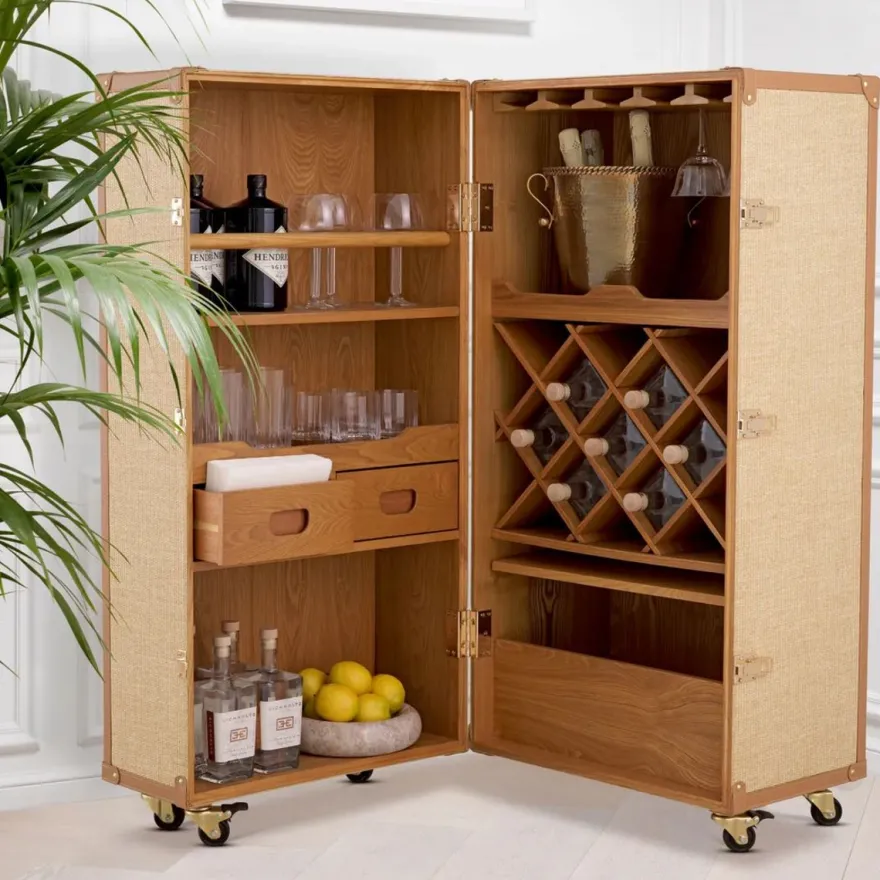 Casa Padrino Luxus Weinschrank im Koffer Design Naturfarben / Braun 59 x 59 x H. 122,5 cm - Kofferschrank mit Rollen - Bar Möbel - Luxus Möbel - Luxus Qualität
