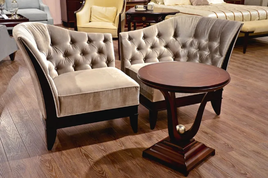 Casa Padrino Luxus Wohnzimmer Sessel Silbergrau / Dunkelbraun 87 x 69,5 x H. 84 cm - Neoklassischer Sessel mit edlem Velourstoff - Wohnzimmer Möbel im Neoklassischem Stil
