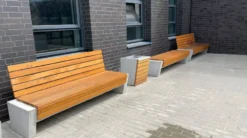 Casa Padrino Park Abfallbehälter Naturfarben / Grau / Silber H. 60 cm - Stadt Abfalleimer - Beton Mülleimer