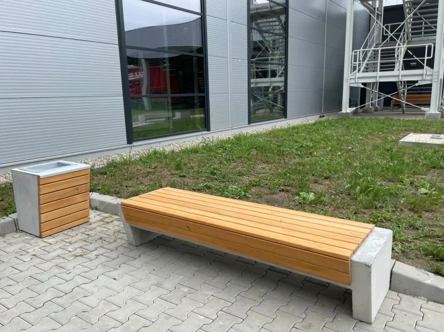 Casa Padrino Park Abfallbehälter Naturfarben / Grau / Silber H. 60 cm - Stadt Abfalleimer - Beton Mülleimer