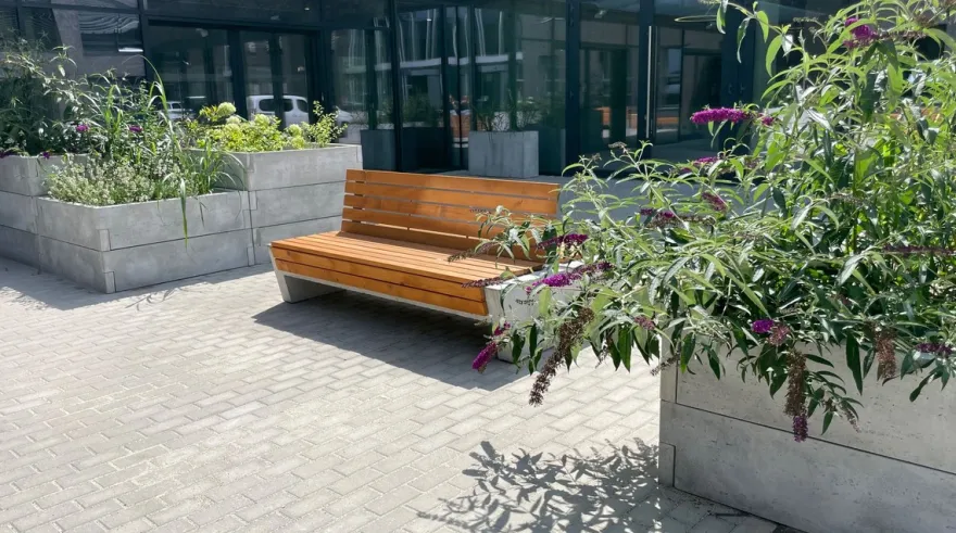 Casa Padrino Parkbank - Stadtbank mit Rückenlehne Naturfarben / Grau 200 cm