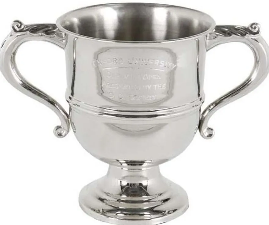Casa Padrino Trophäe Silber 36 x H. 47 cm - Luxus Dekoration