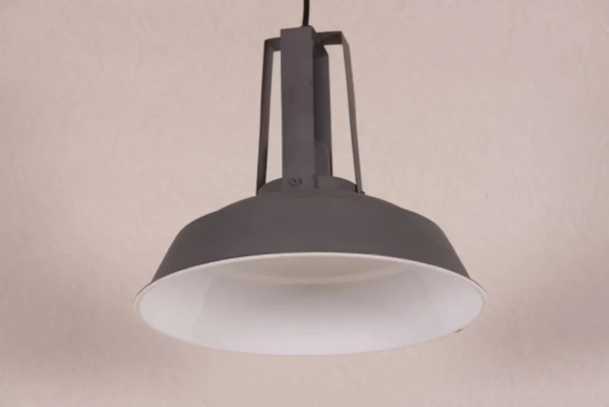 Casa Padrino Vintage Industrie Hängeleuchte im Antik Stil Matt Dunkelgrau aus Metall Durchmesser 34 cm - Deckenleuchte für Restaurant und Hotel