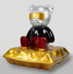 Casa Padrino XXL Deko Figur Teddybär mit Kissen Mehrfarbig H. 100 cm