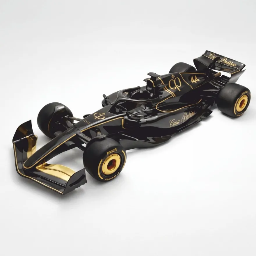 Casa Padrino XXL Deko Formel 1 Rennwagen Schwarz / Gold 180 cm - Wanddeko