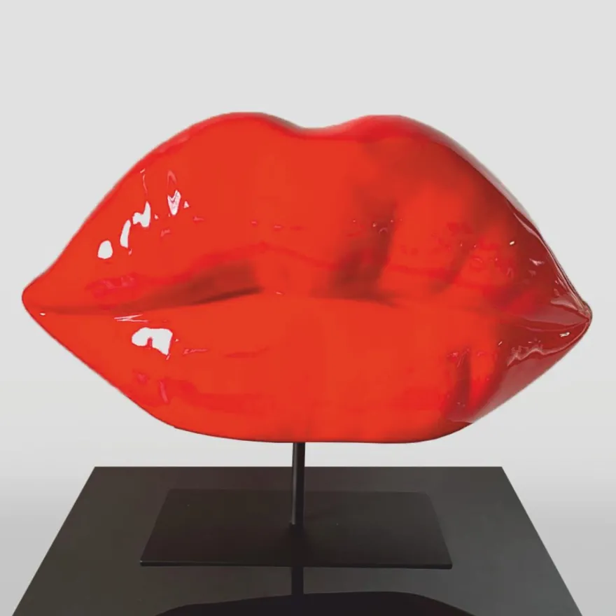 Casa Padrino XXL Deko Lippen Mund mit Ständer Rot / Schwarz 120 cm - Deko Accessoires