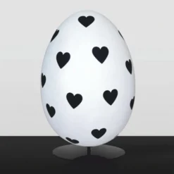 Casa Padrino XXL Deko Osterei mit Ständer Weiß / Schwarz H. 75 cm - Oster Dekoaration