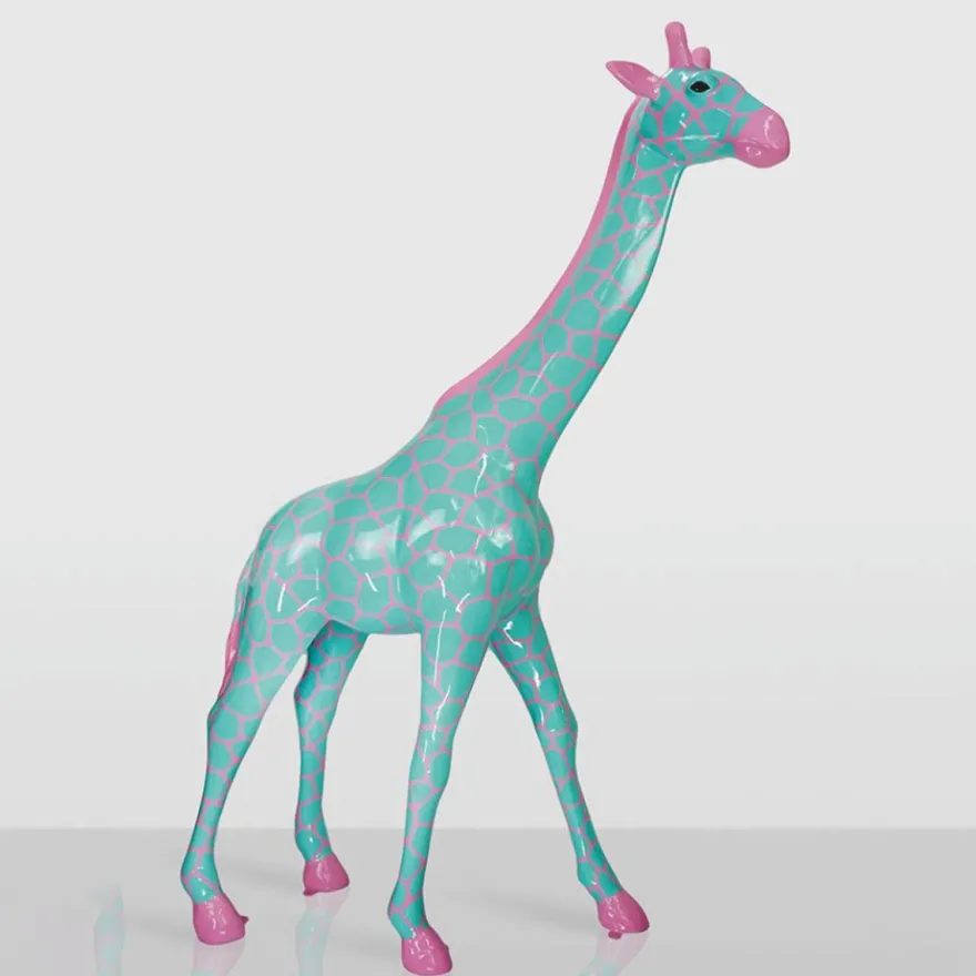 Casa Padrino XXL Deko Skulptur Giraffe Mintgrün / Rosa H. 230 cm - Riesige Garten Deko Figur