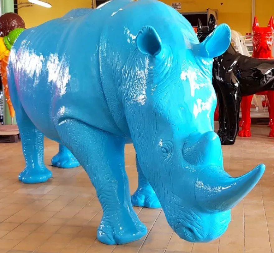 Casa Padrino XXL Deko Skulptur Nashorn Hellblau 340 cm - Lebensgroße Garten Figur